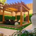 مظلات جلسات خشب