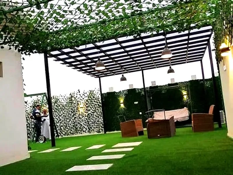 تصميم وتركيب أنواع المظلات